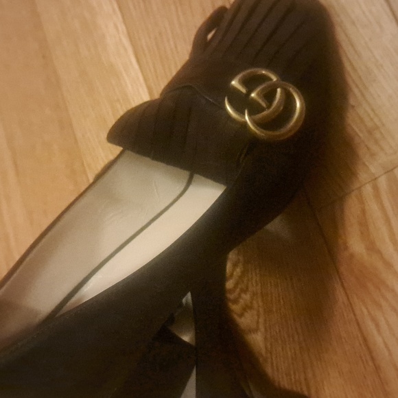 Closet clearance - Picture 5 of 16